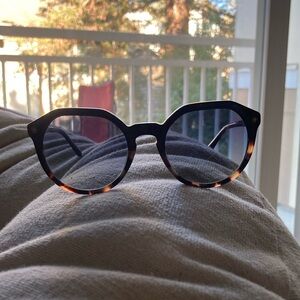 Tortious Tory Burch Sunglasses